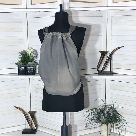 Y2K You Can't Trust Zombies Goth Grunge Gray Canvas Backpack - Picture 2 of 11